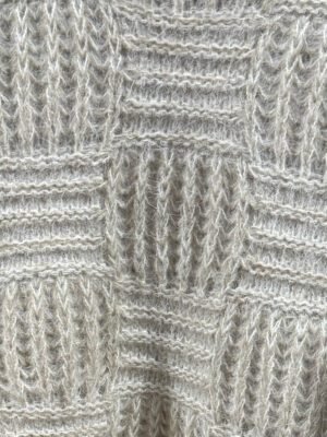 tecido camisola malha entrançada castanhoclaro